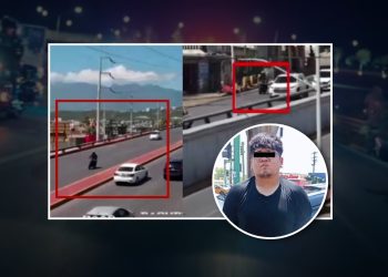 joven-detenido-policía-de-monterrey-sistema-C4-moto-robada