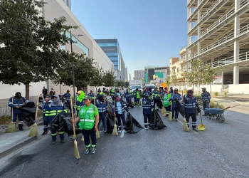 Servicios-Públicos-limpieza-urbana-centro-de-Monterrey-operativo-de-limpieza-barrido-y-recolección-evento-masivo