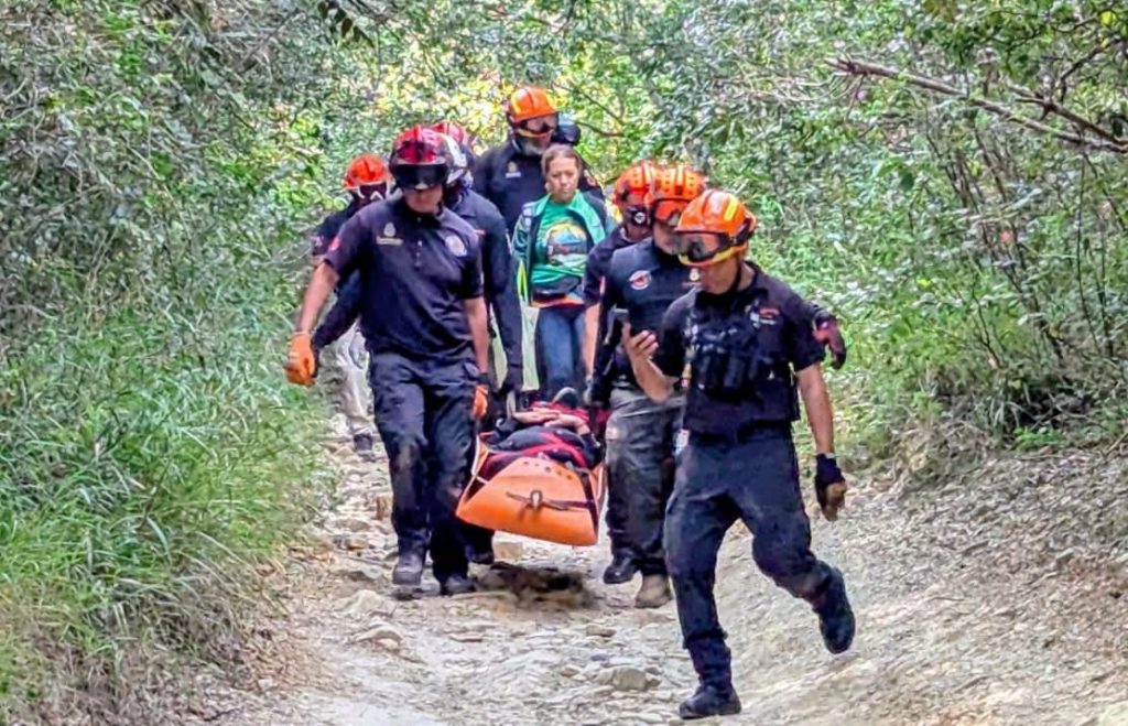 cerro-de-la-silla-senderismo-mujer-de-59-años-Protección-Civil-lesión-en-la-cadera