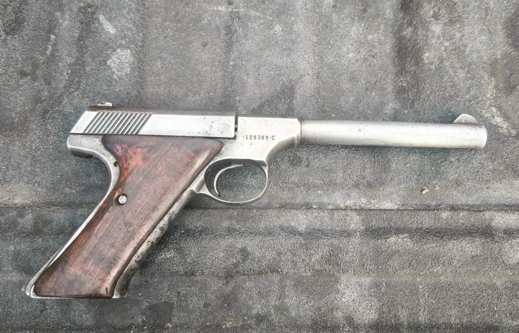 detienen-a-hombre-con-arma-de-fuego-en-monterrey-mejorando-la-seguridad-pública-policía-de-monterrey