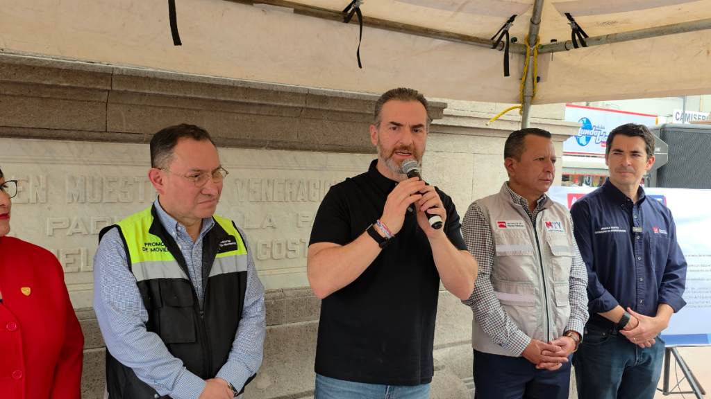 nueva circulación en el centro de monterrey por la apertura de dos carriles más 