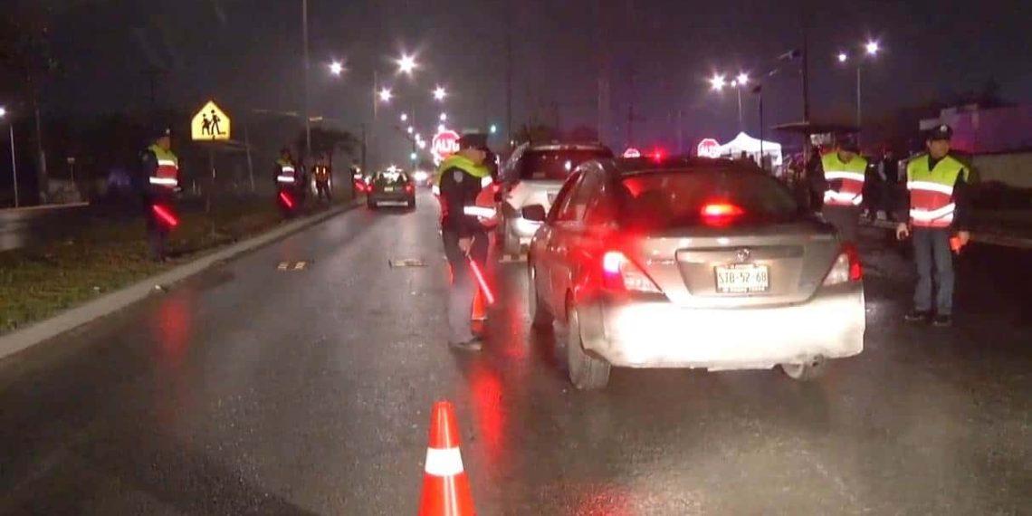 Operativo policial destapa red de personas que cobran por sortear alcoholímetros